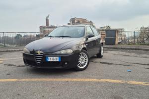 alfa romeo 147 1.9JTDm ok x neopat. prezzo trattab