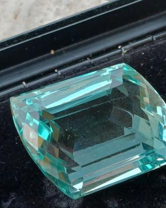 topazio da 77.40 cti 