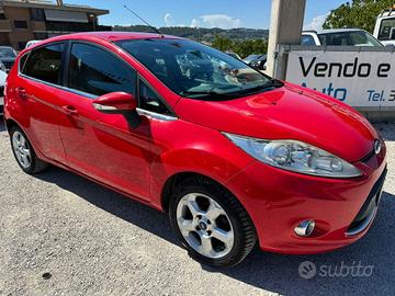 FORD Fiesta 1.4 5 porte Bz.- GPL Titanium