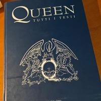 QUEEN TUTTI I TESTI Arcana Editrice 1993