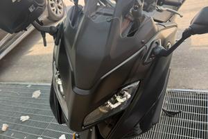 Tmax 560