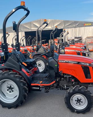 Trattore Idrostatico TAFE 25 CV, motore Mitsubishi