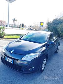 RENAULT MEGANE 1.6 GPL 5P COME NUOVA 02/2009