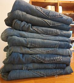 9 paia di jeans Levi's 505 - 514 