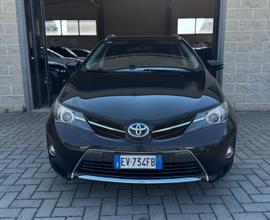 Toyota Auris Touring Sports 1.8 Hybrid Lounge