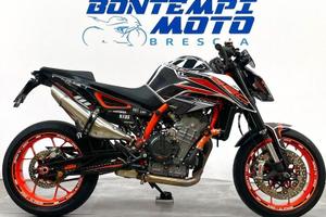 KTM 890 Duke