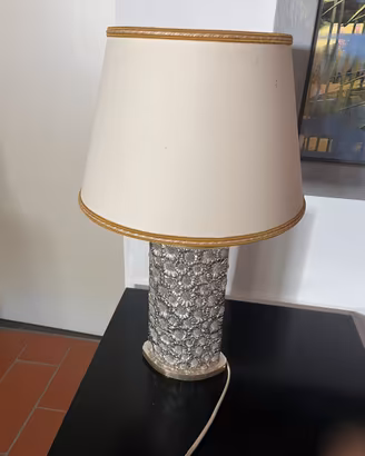 Lampada Stil Arte tenuta bene