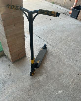 monopattino da freestyle