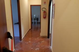 Altofonte ampio ufficio con box 80 mq