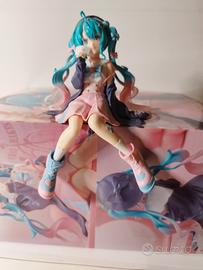 Action Figure - Hatsune Miku Sitting Position 