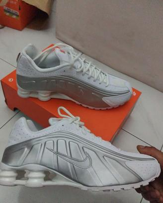 Nike Shox R4 Bianco Argento