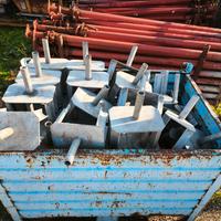 Forche zincate porta travi per puntelli 200 pz