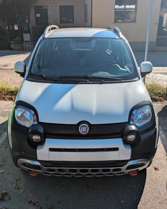 Panda Cross 4x4.    1.3 mjt