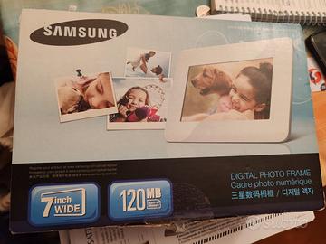Cornice digitale Samsung 7" – NUOVA