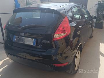 ford fiesta 1.2 benzina