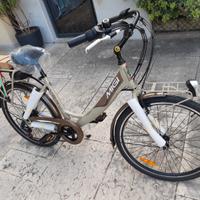 bici elettrica e-bike NUOVA 