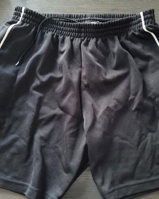 Kit Portiere Calcio pantaloncini Puma XL e guanti