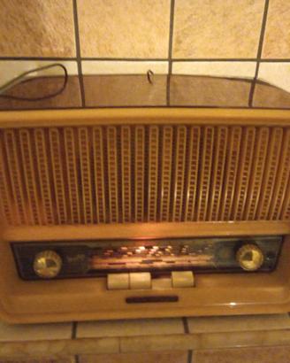 Radio vintage Telefunken R275 Meky Anni 50