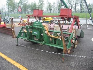 SEMINATRICE PER MAIS MOD. AGER