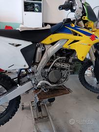 Suzuki Valenti RM-Z 250 - 2009