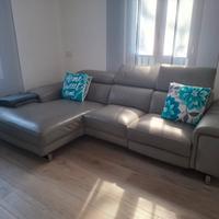Divano in pelle 