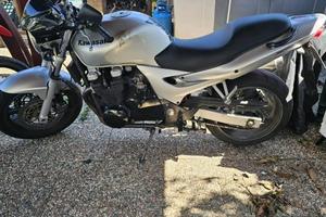 Kawasaki ZR-7