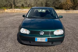 Volkswagen Golf 4a serie 1.9 TDI 90cv anno 2003