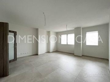 Appartamento di 136 m² con più di 5 locali a Miran