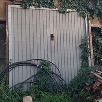 Porta basculante per box garage in lamiera zincata