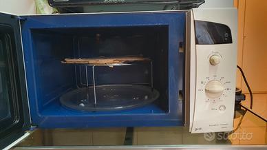 Forno microonde Samsung CE292DN