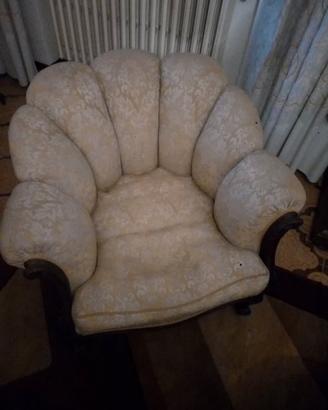mobili d'antiquariato