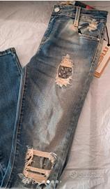 Jeans Met con borchie nuovi con cartellino