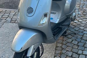 Vespa 125 LX
