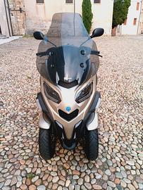 Piaggio MP3 400HPE