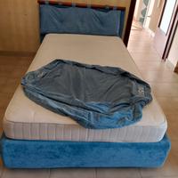 letto 1 piazza e mezza + materasso + pouf 