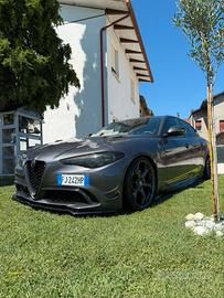 Alfa Romeo Giulia 2.2 150 cv