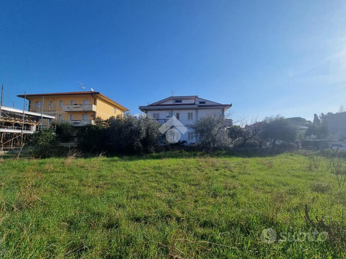 TER. RESIDENZIALE A CASTELLALTO - Vista 2