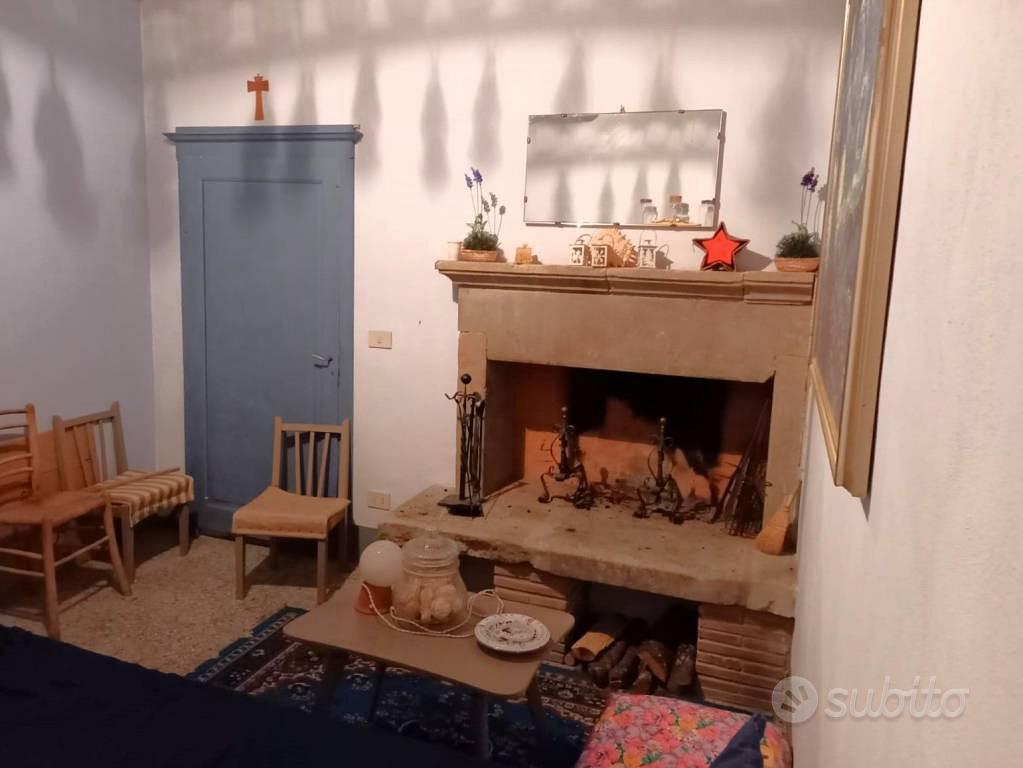 Rustico / Casale di 116 m² con più di 5 locali a A - Vista 5