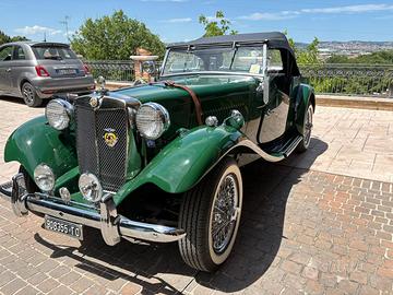 macchina d’epoca originale MG