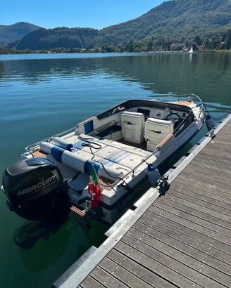 Motoscafo senza patente