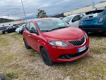 Lancia Ypsilon 1.0 FireFly 5 porte S&S Hybrid Silv