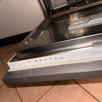 Lavastoviglie indesit