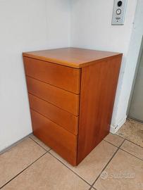 Cassettiera in impiallacciato ciliegio