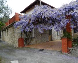 Appartamento I glicini - terrazzo - pacheggio