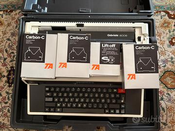 Macchina da scrivere Triumph Adler Gabriele 8008
