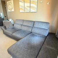 Divano angolare Poltronesofà- ottime condizion