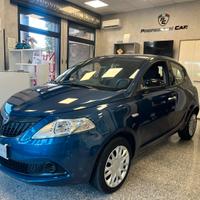 Lancia Ypsilon 1.0 FireFly 5 porte S&S Hybrid Gold