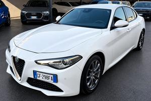 Alfa Romeo Giulia 2.2 Turbodiesel 160 CV AT8 Busin