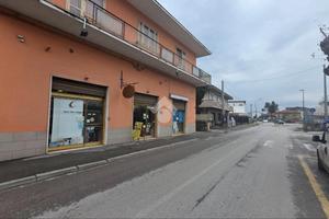 NEGOZIO A PESCARA