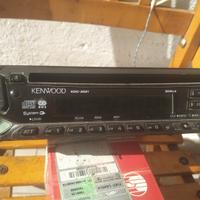 Gomme autoradio